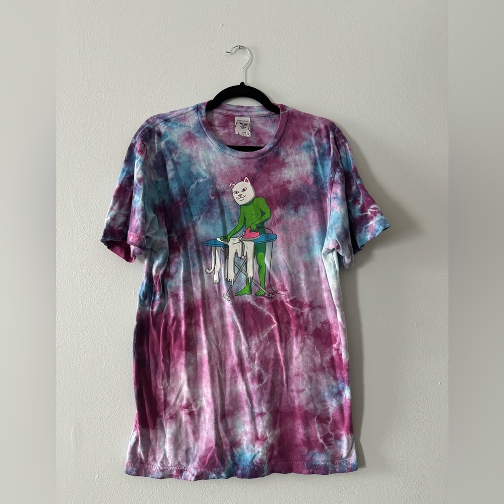 RIPNDIP Alien Cat Iron Tie-Dye Tee